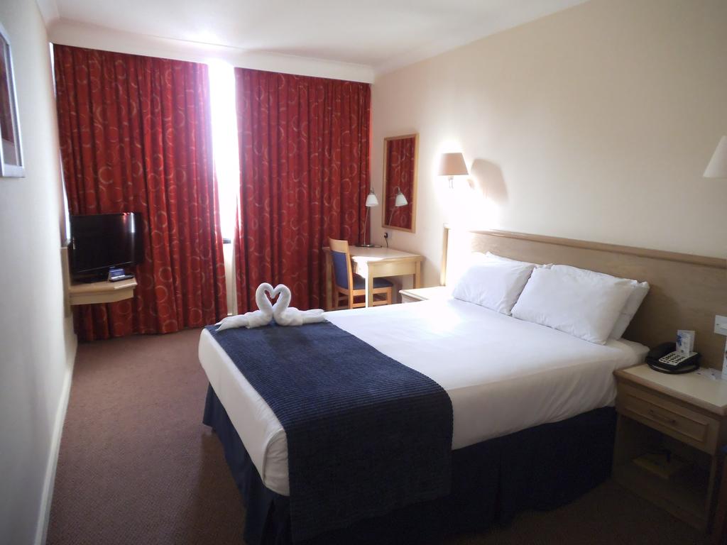 Airport Inn Gatwick