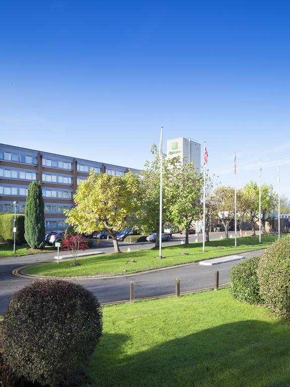 Holiday Inn  Gatwick Airport