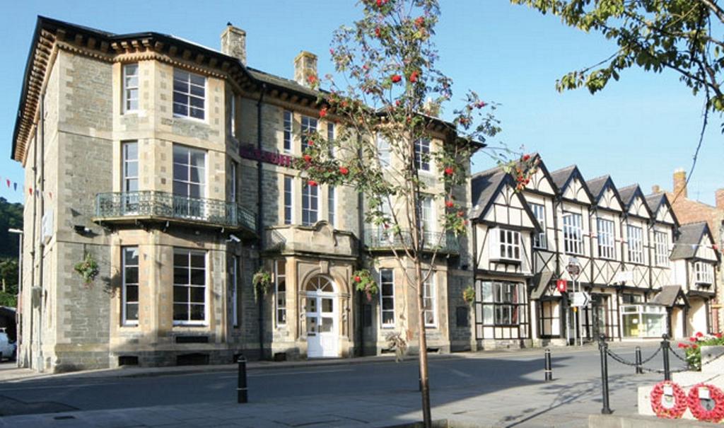 Knighton Hotel