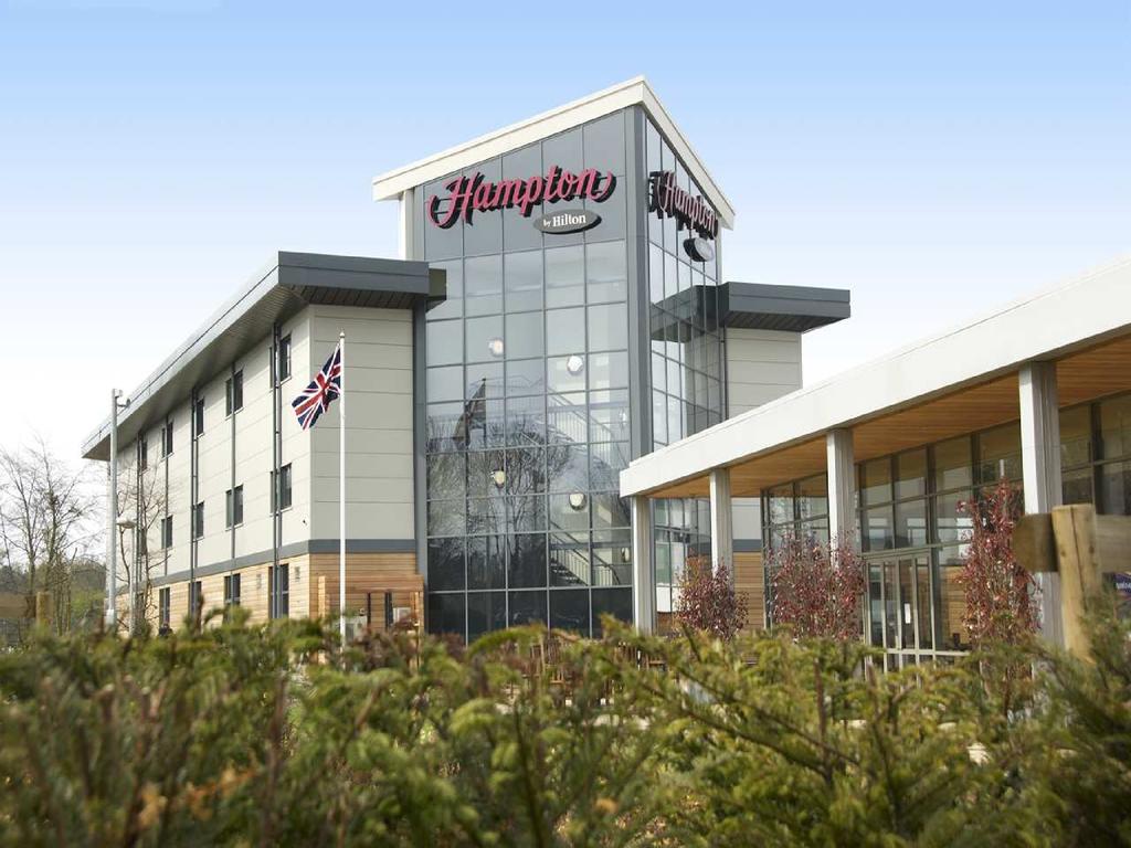 Hampton by Hilton Corby Kttrng