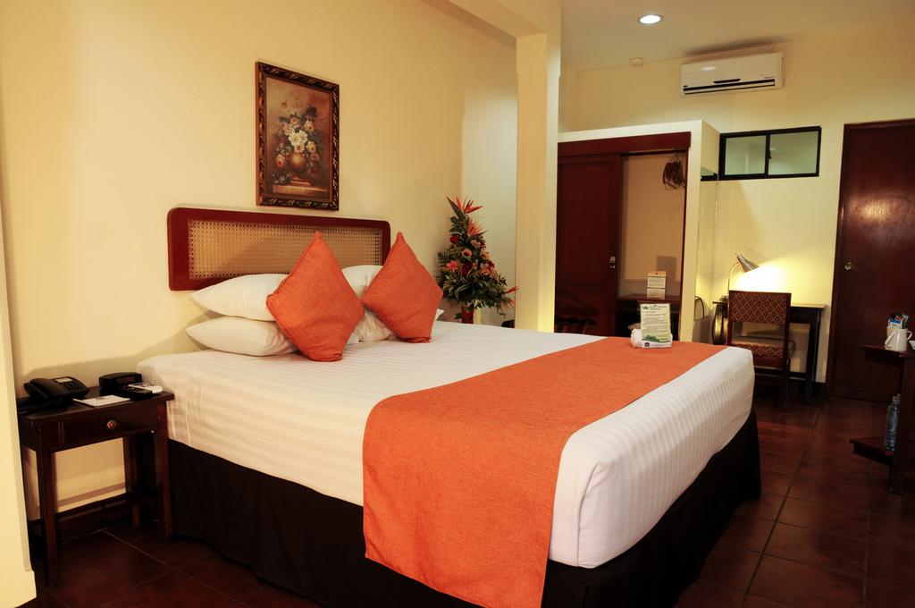 BEST WESTERN Las Mercedes Leon