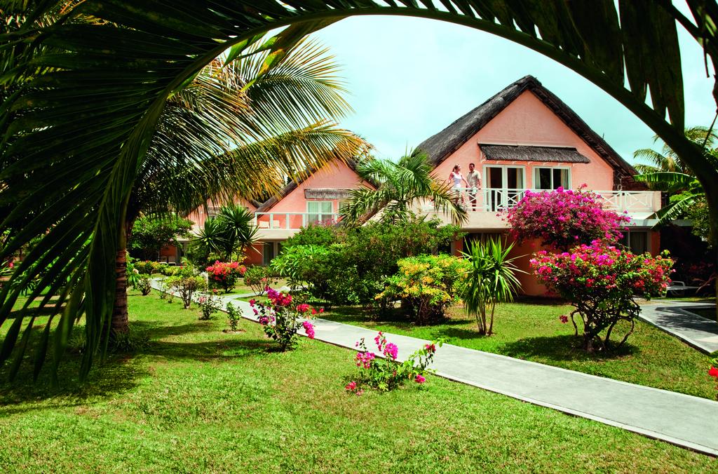 Merville Beach - Grand Baie