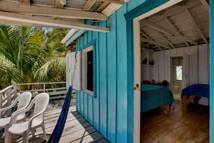 Ranguana Caye Cabanas