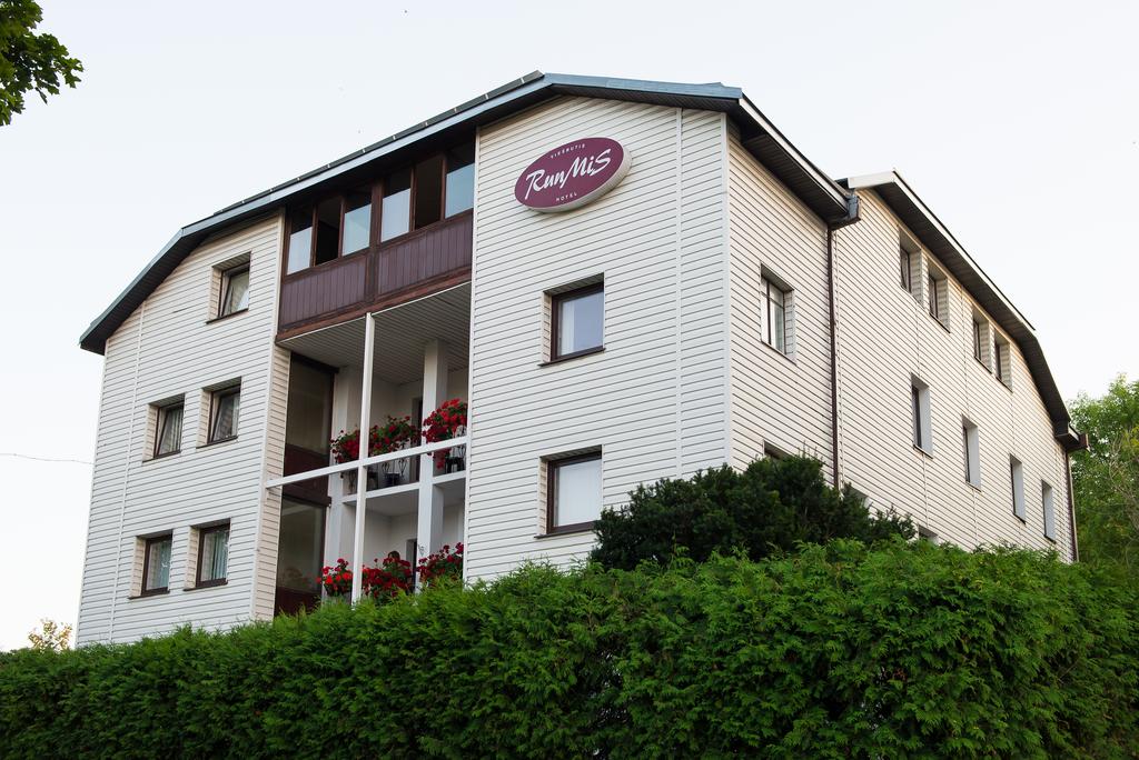 Hotel Runmis