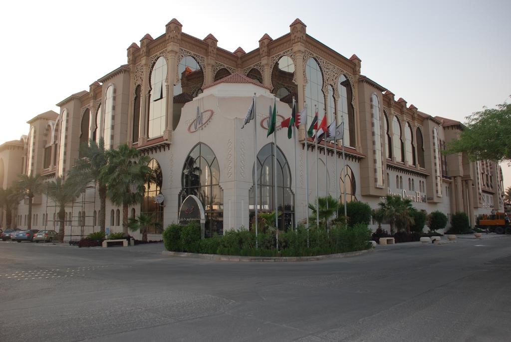 Madareem Crown Hotel