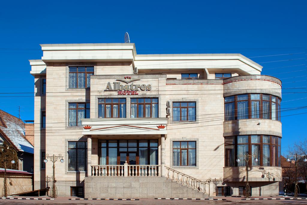 Albatros Hotel Bishkek