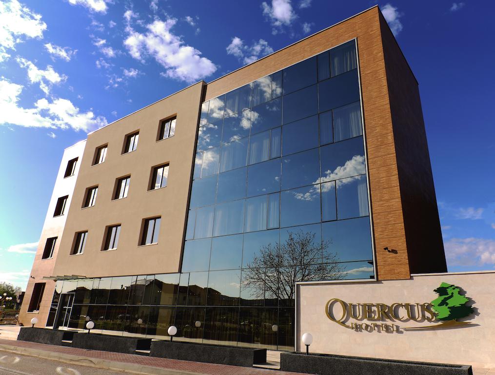 Hotel Quercus