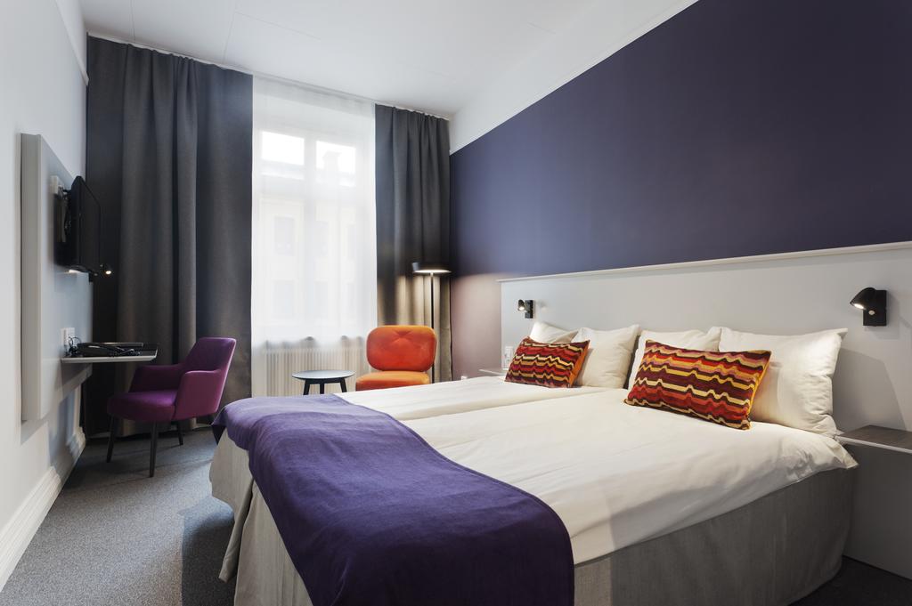 First Hotel Orebro