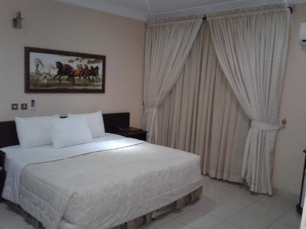 Conference Hotel and Suites Ijebu