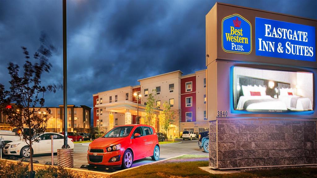 BEST WESTERN PLUS Eastgate Inn and Suites