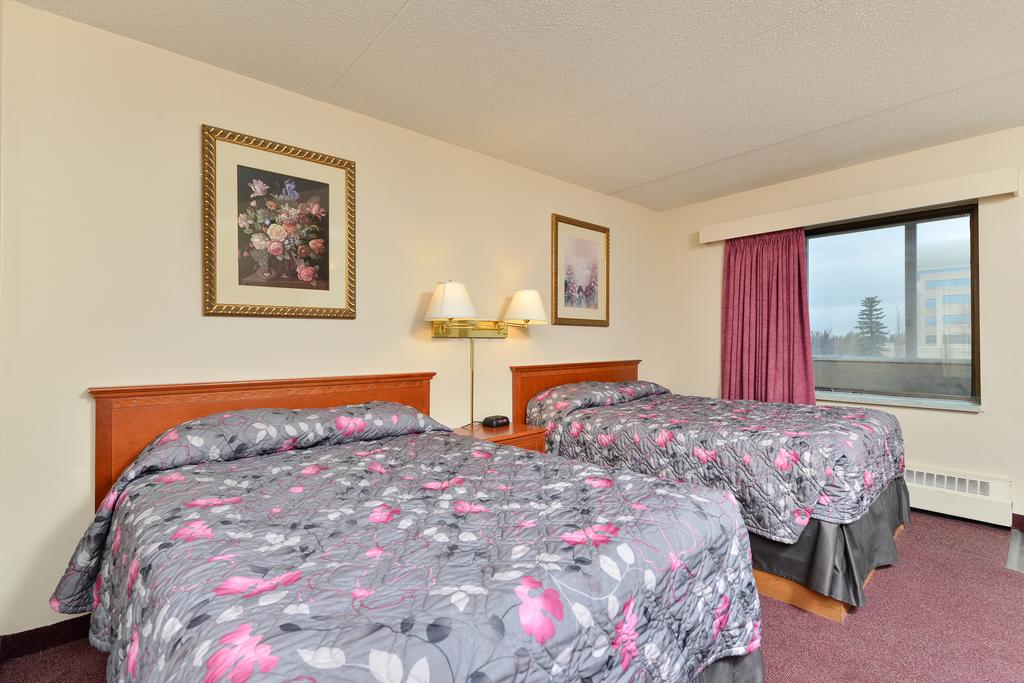 Econo Lodge Edmonton