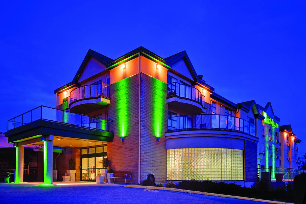 Holiday Inn Kelowna W