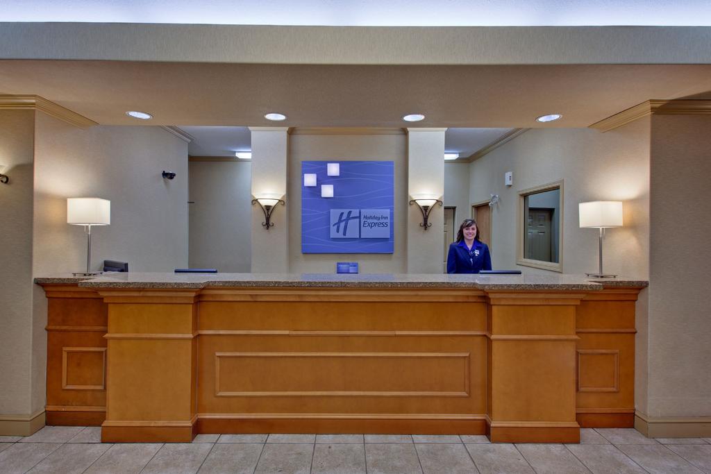 Holiday Inn Express and Suites Saskatoon Centre