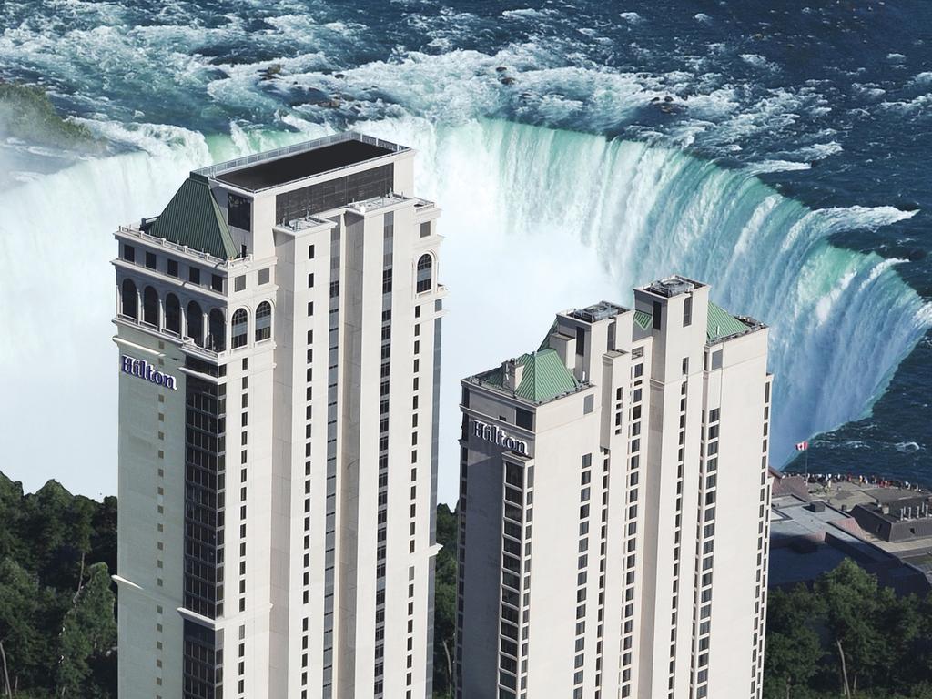 Hilton Hotel and Suites Niagara Falls Fallsview