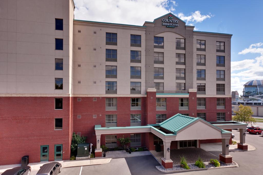 Country Inn and Suites By Carlson Niagara Falls ON