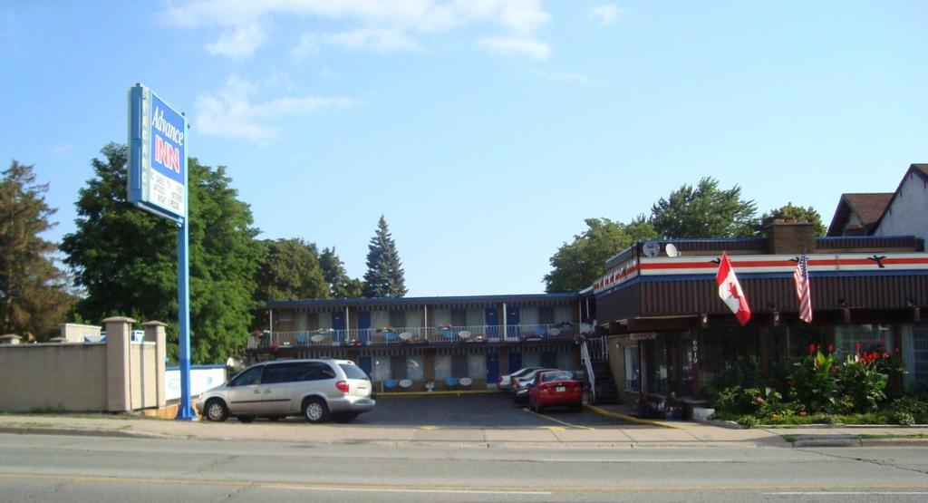 Advance Inn