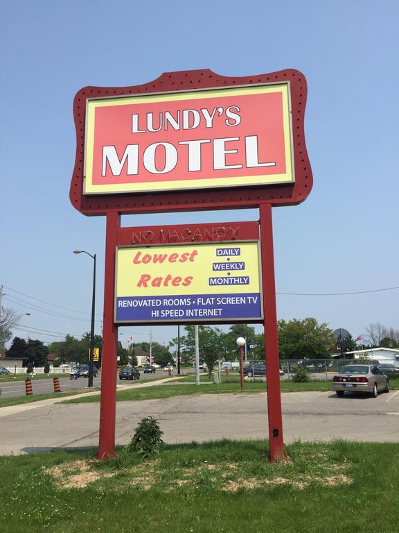 Lundys Motel