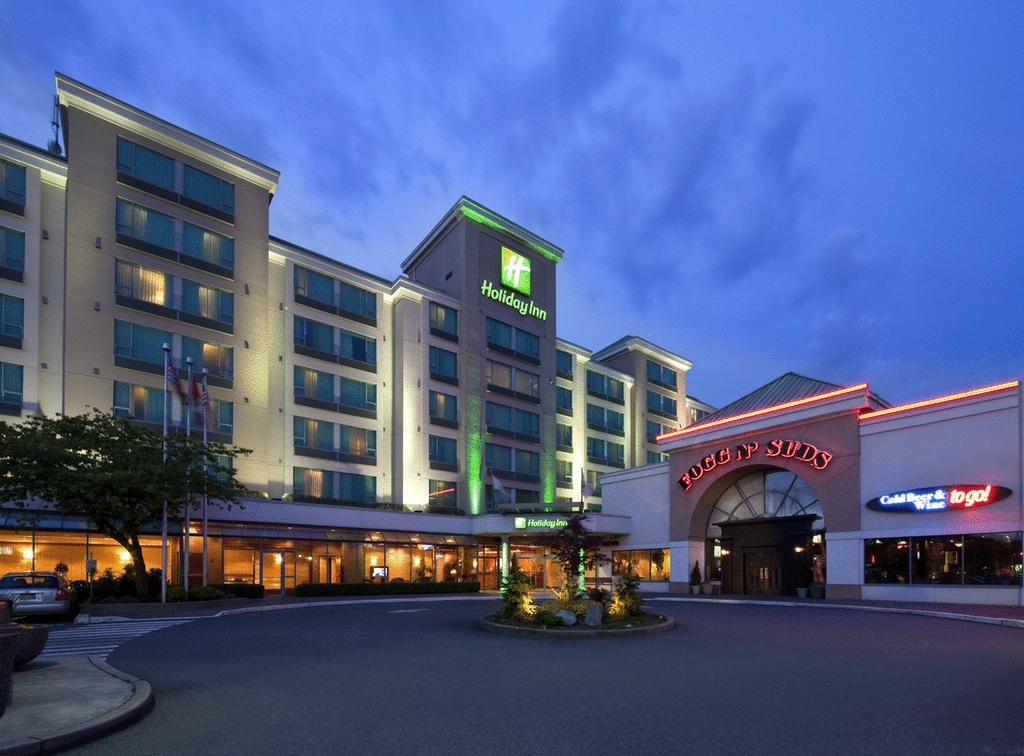 Holiday Inn Vancouver Airport