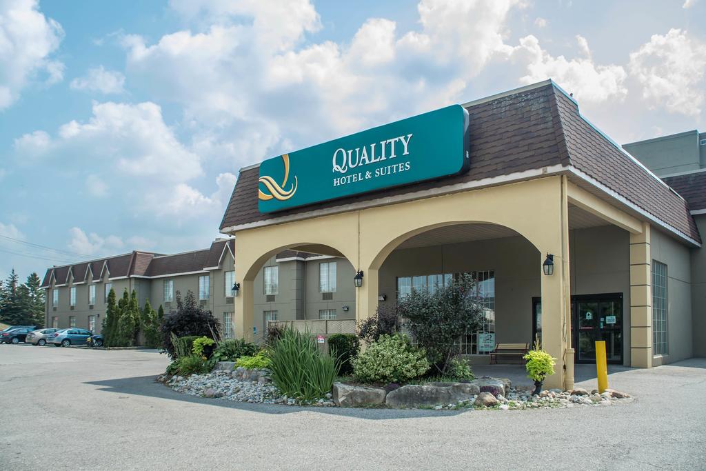 Quality Hotel and Suites Woodstock