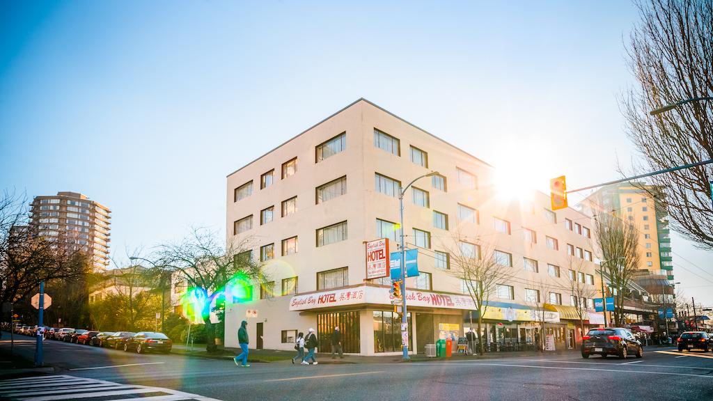 English Bay Hotel