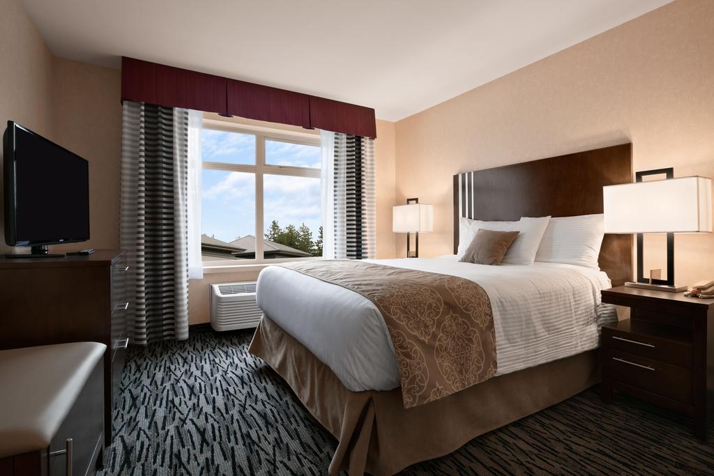 Ramada Pitt Meadows