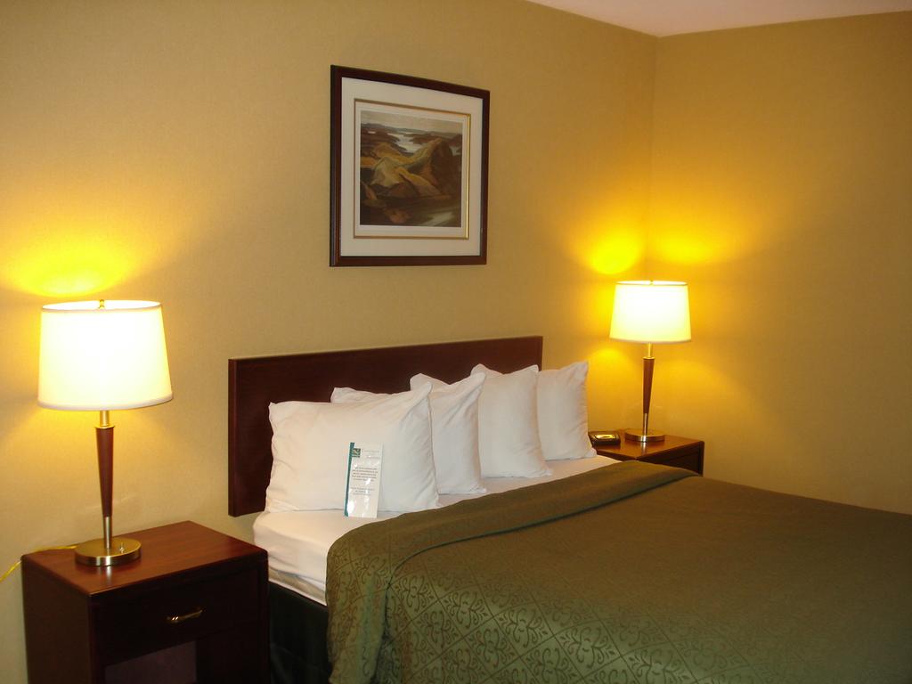 Quality Inn and Conference Centre Parry Sound