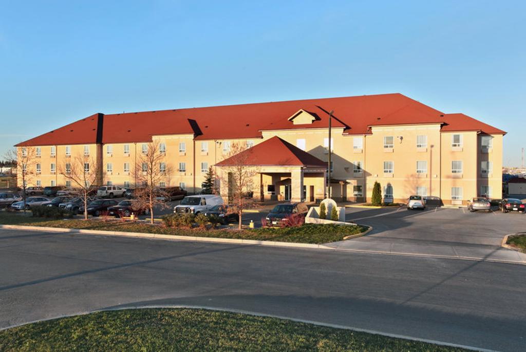 Quality and Inn Suites Yorkton