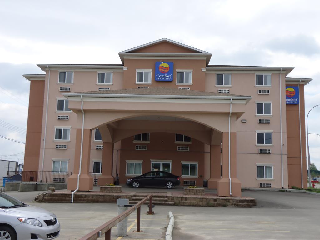 Comfort Inn and Suites Edson