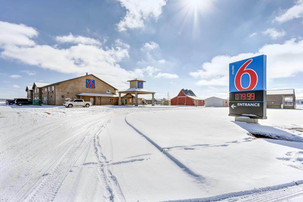 Motel 6 Innisfail