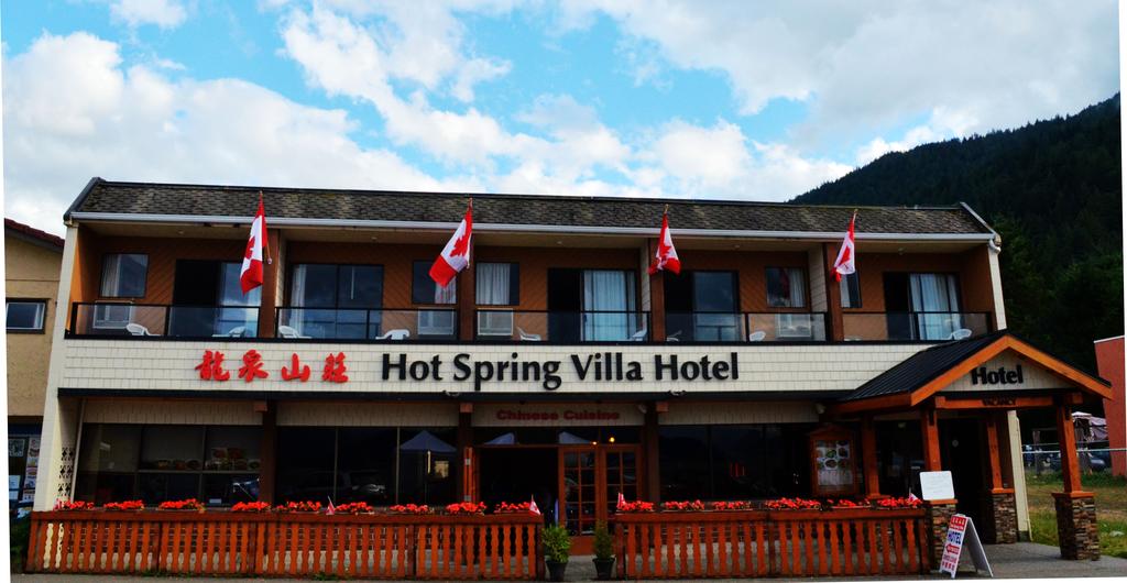 Hot Spring Villa Hotel