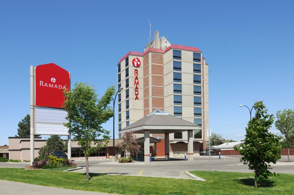 Ramada Lethbridge