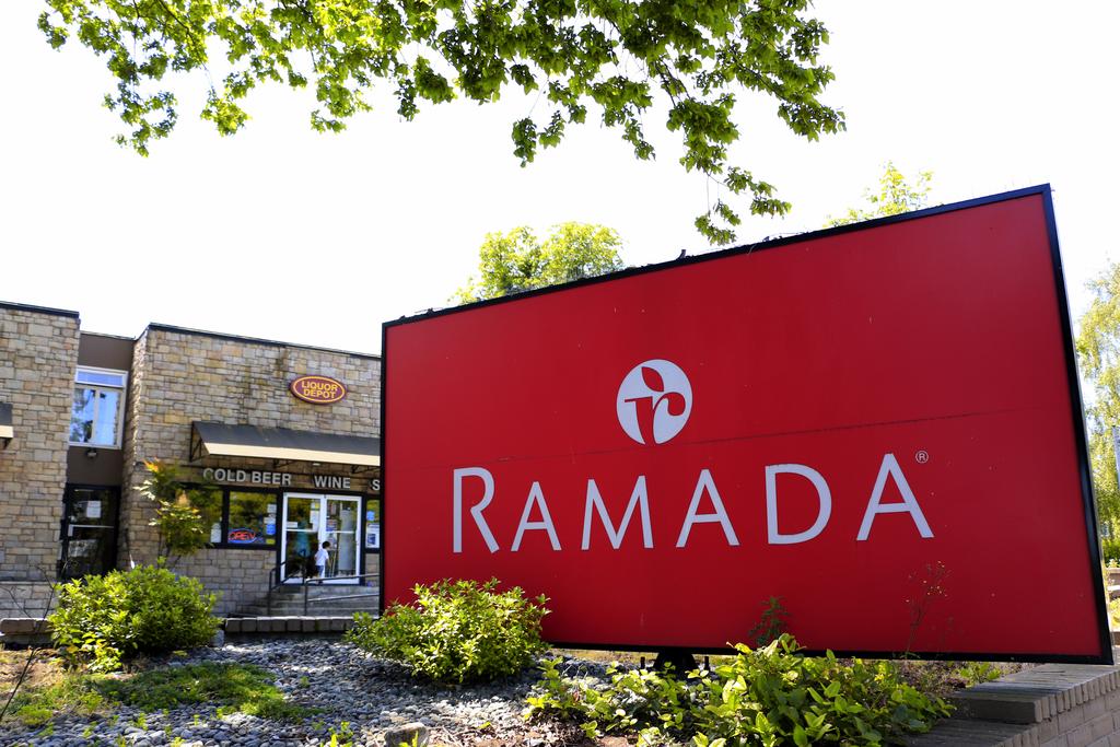 Ramada Victoria