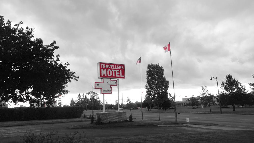 Travellers Motel