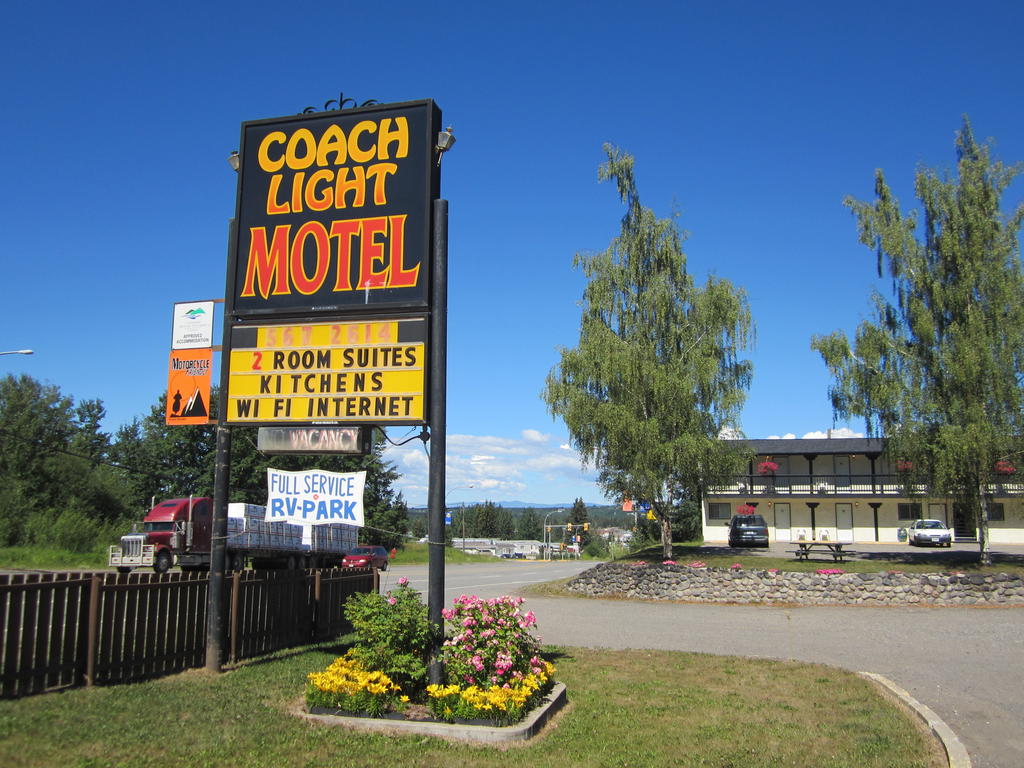 Coach Light Motel