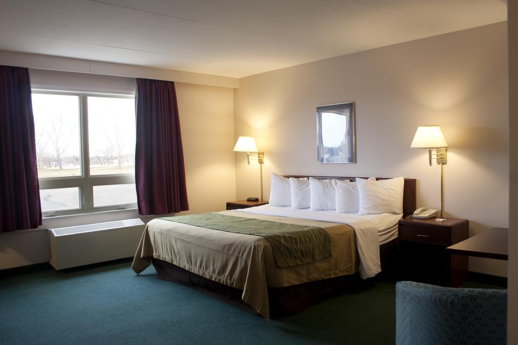 Comfort Inn and Suites Moose Jaw