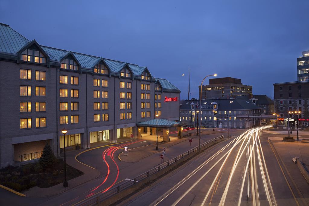 Halifax Marriott Harbourfront Hotel