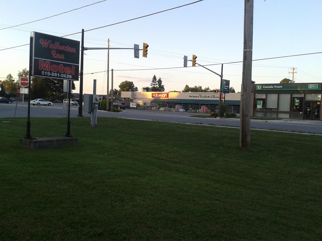 Walkerton Inn Motel