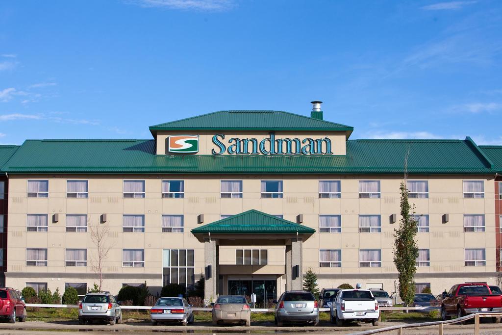 Sandman Hotel and Suites Calgary Airport