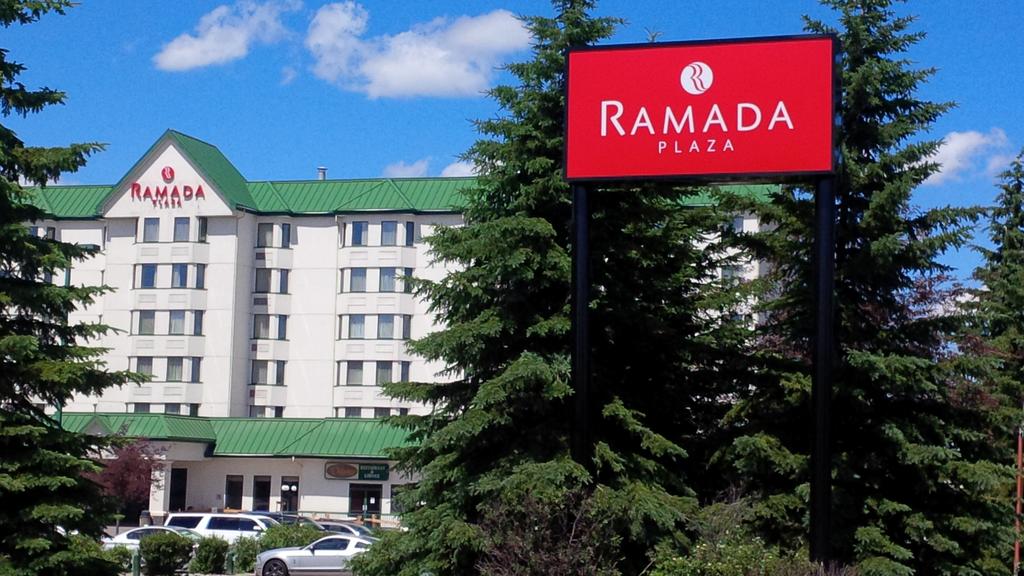 Ramada Plaza Calgary Airport Hotel and Conference Centre