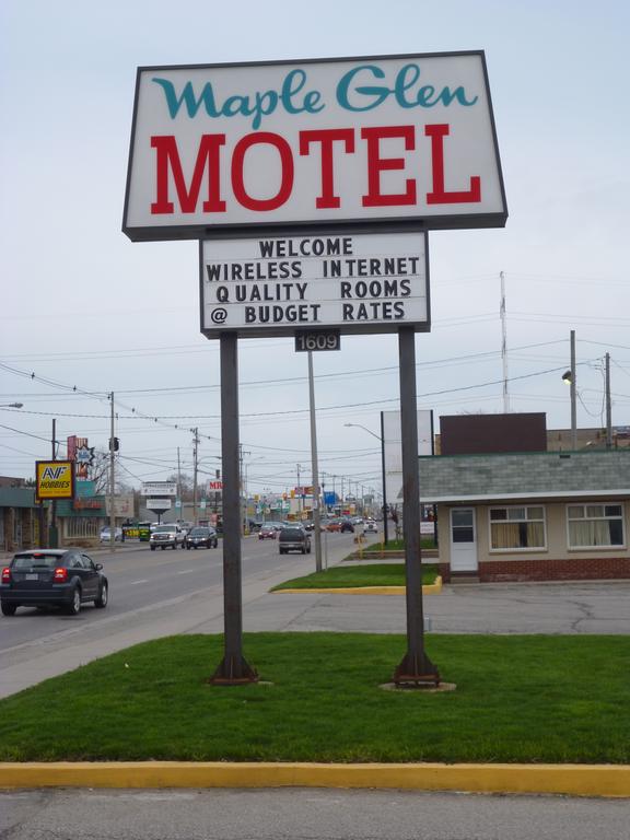 Maple Glen Motel