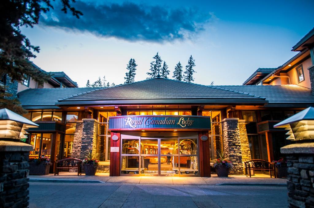 Delta Hotels Banff Royal Canadian Lodge