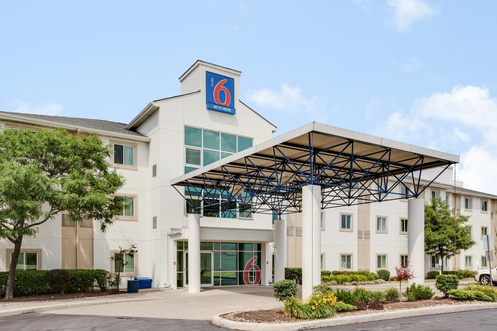 Motel 6 Toronto - Brampton