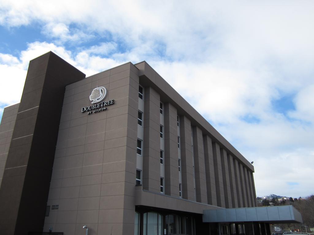 DoubleTree by Hilton Kamloops