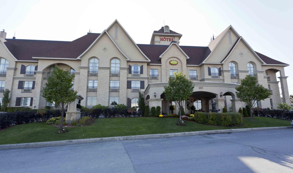 Le St-Martin Hotel And Suites Laval