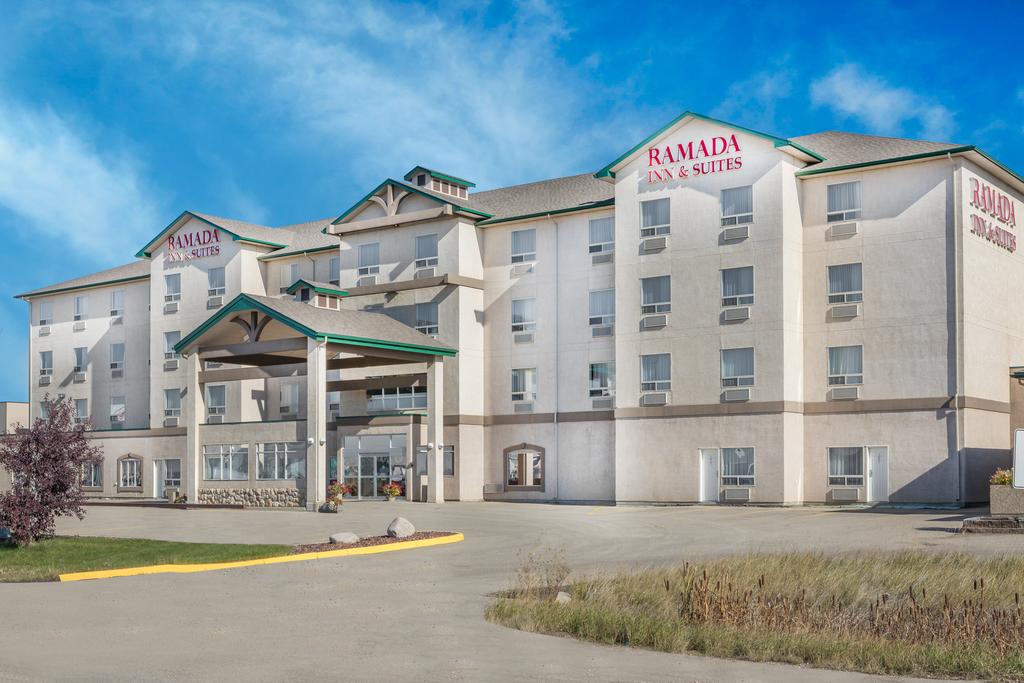 Ramada Clairmont-Grande Prairie