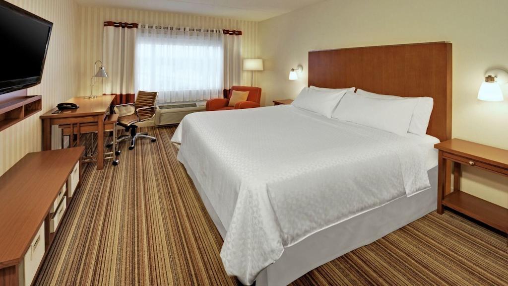 Four Points by Sheraton Cambridge Kitchener Ontario