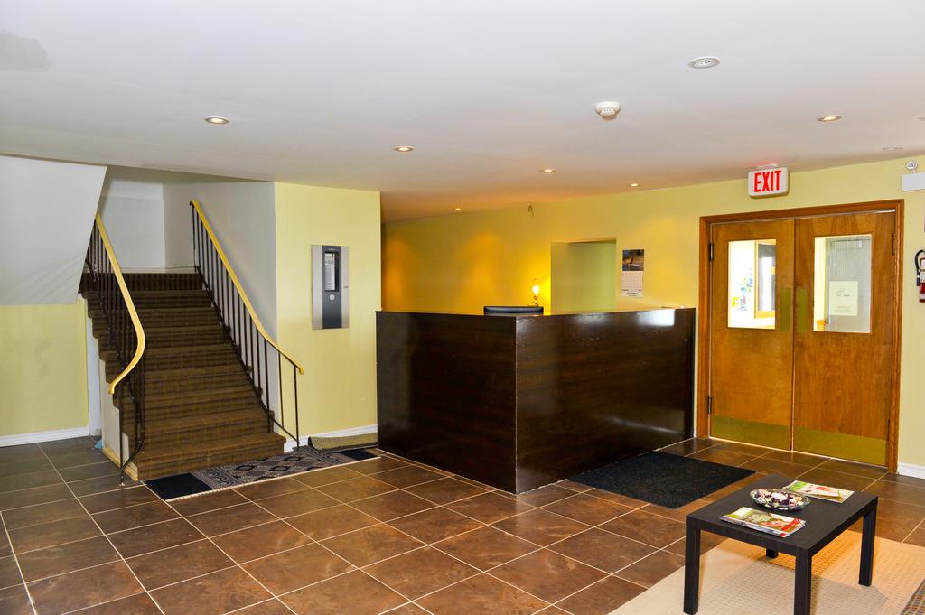 Motel 6 Sudbury ON