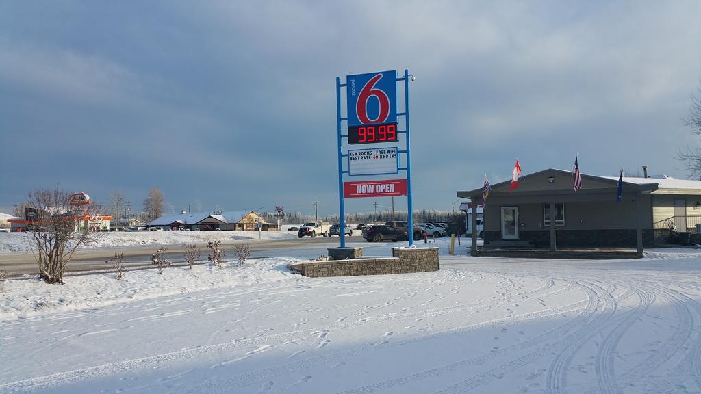 Motel 6 Fort Nelson  Bc