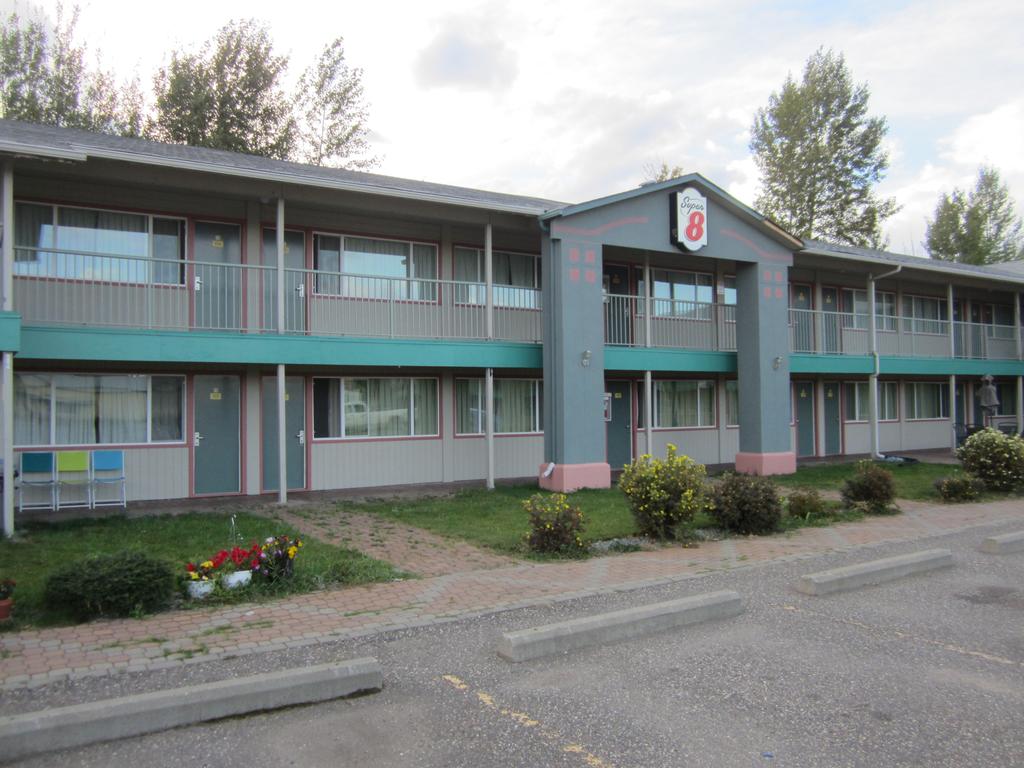 Super 8 Motel Quesnel