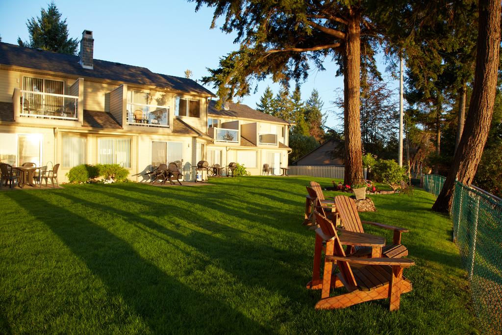 Madrona Beach Resort